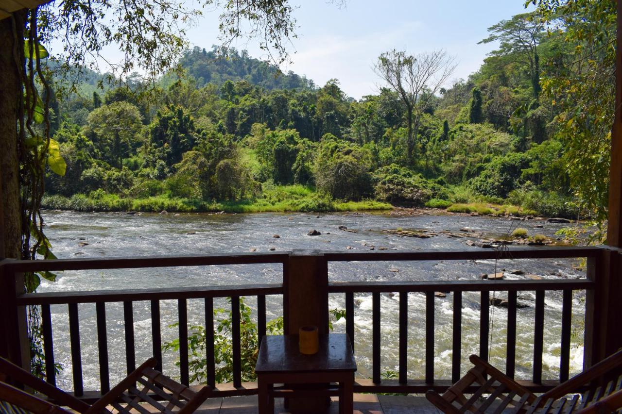 Rafters Retreat Hotel Kitulgala Buitenkant foto